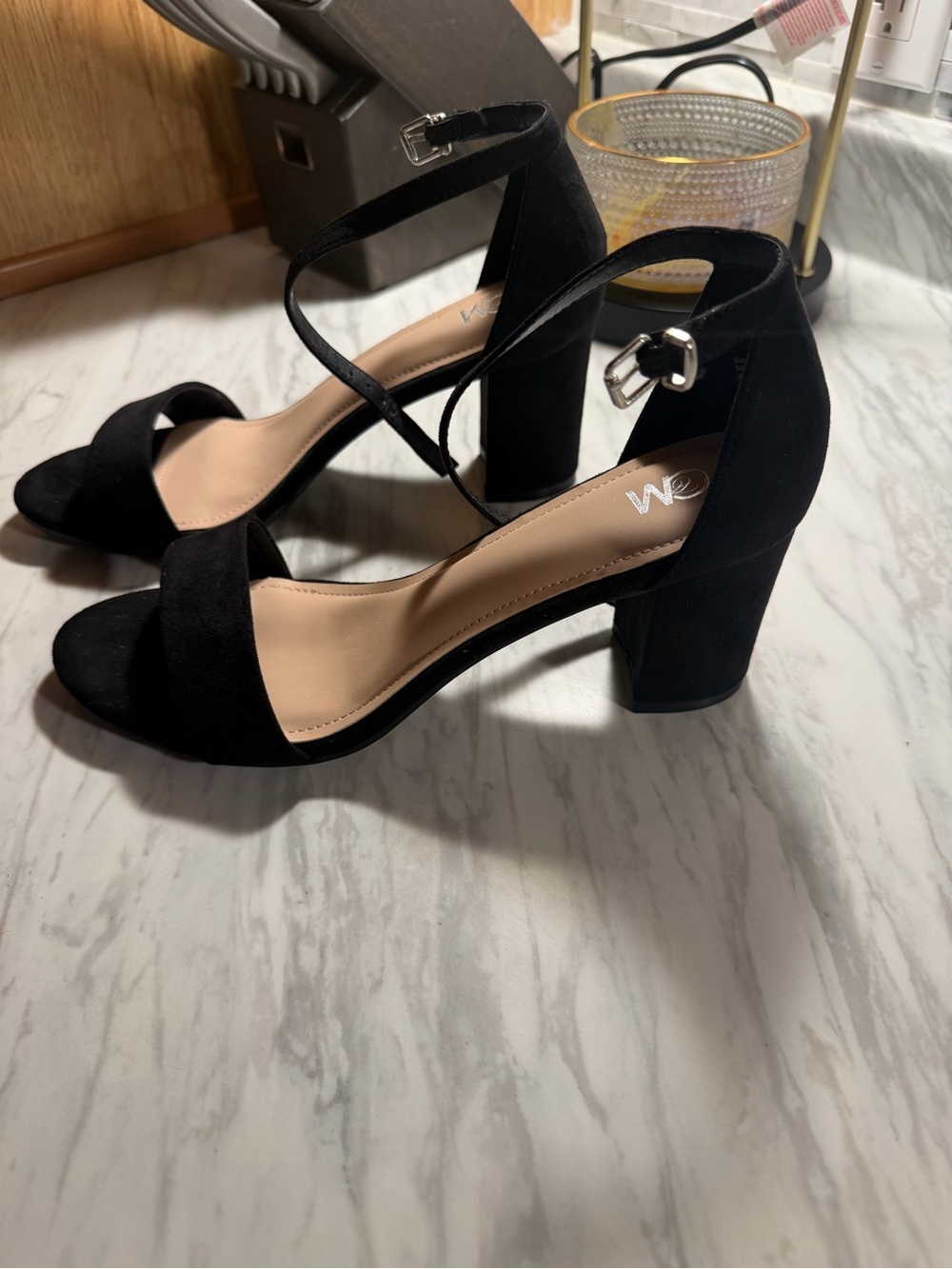 Microsuede heels - Picture 3 of 5